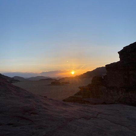 Wadirum Zeid Camp&Tours Wadi Rum Eksteriør billede